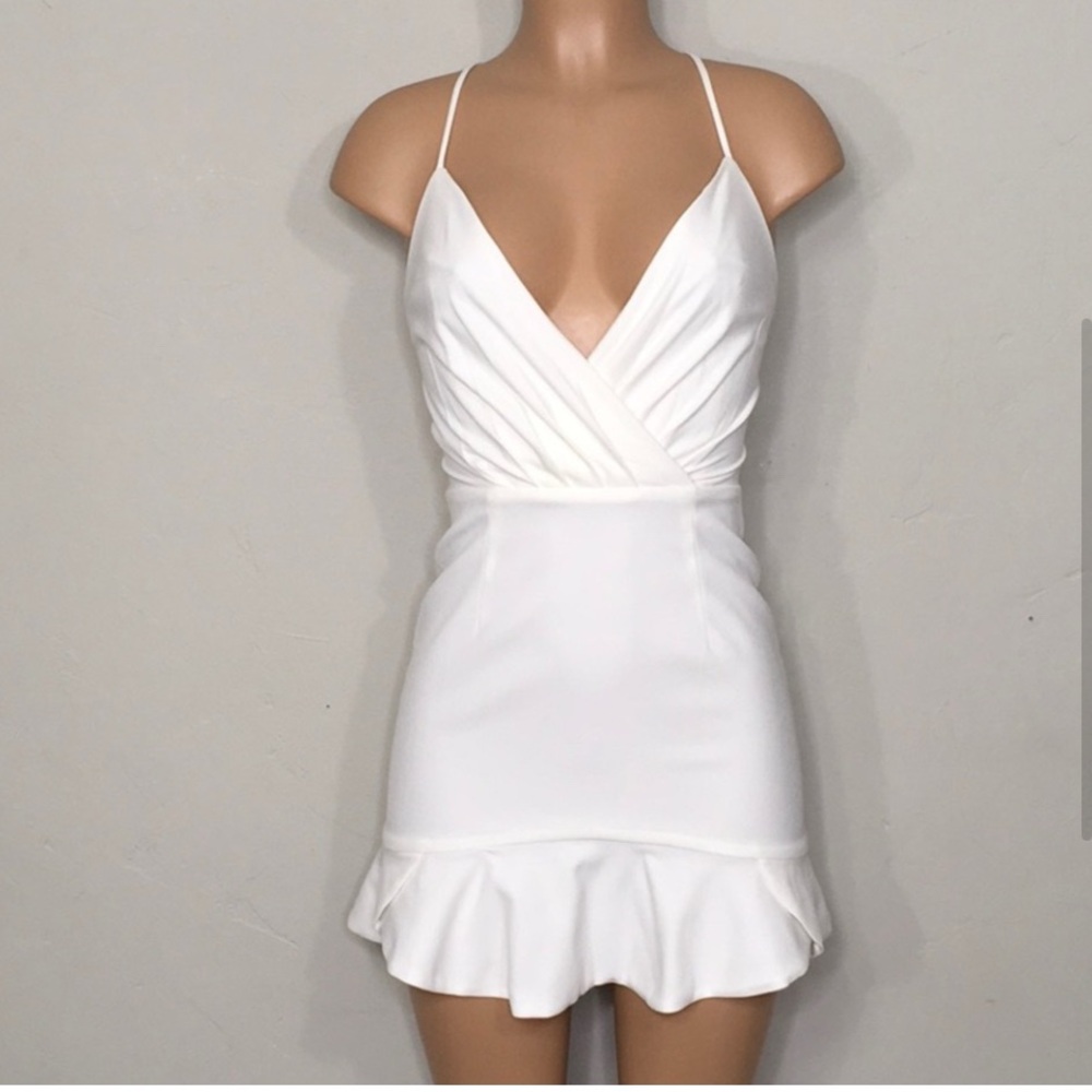 New. Ivory white NBD tulip skirted dress.